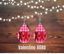 Load image into Gallery viewer, Earrings, Wood teardrops