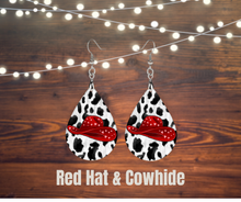 Load image into Gallery viewer, Earrings, Wood teardrops
