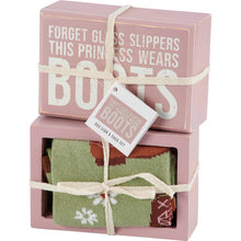 Load image into Gallery viewer, Princess Wears Boots Box Sign And Sock Set
