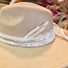 Load image into Gallery viewer, Handwrapped Natural Duck Cochette Mini Feather Pick
