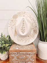 Load image into Gallery viewer, Engraved Floral &amp; Leopard Hat
